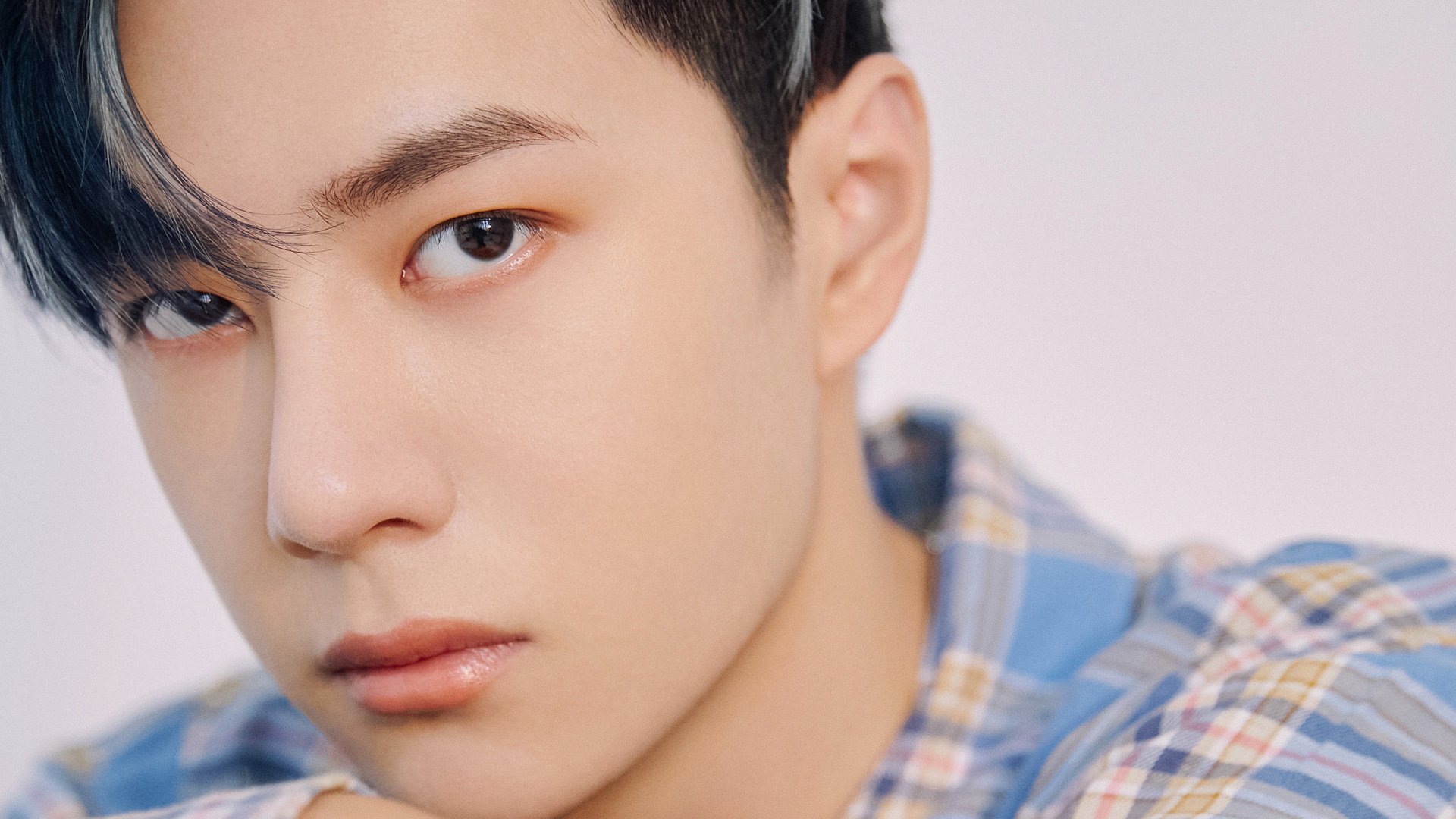 九游体育登陆-互动直播新玩法：弹幕、投票、奖励丰富观众体验，直播弹幕抽奖技巧