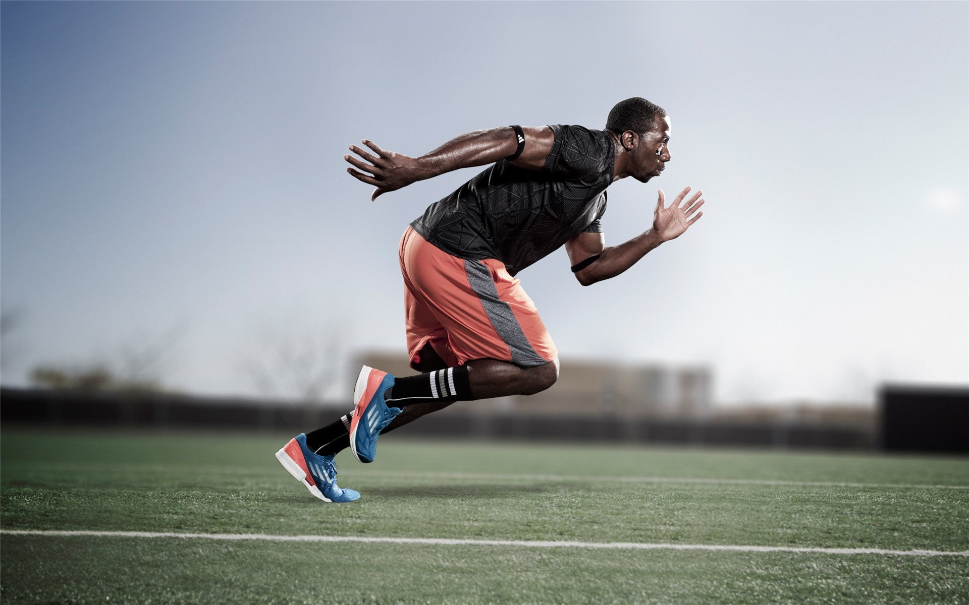 九游娱乐官方平台-中国男子接力队用实力回应所有质疑，中国男子接力队员