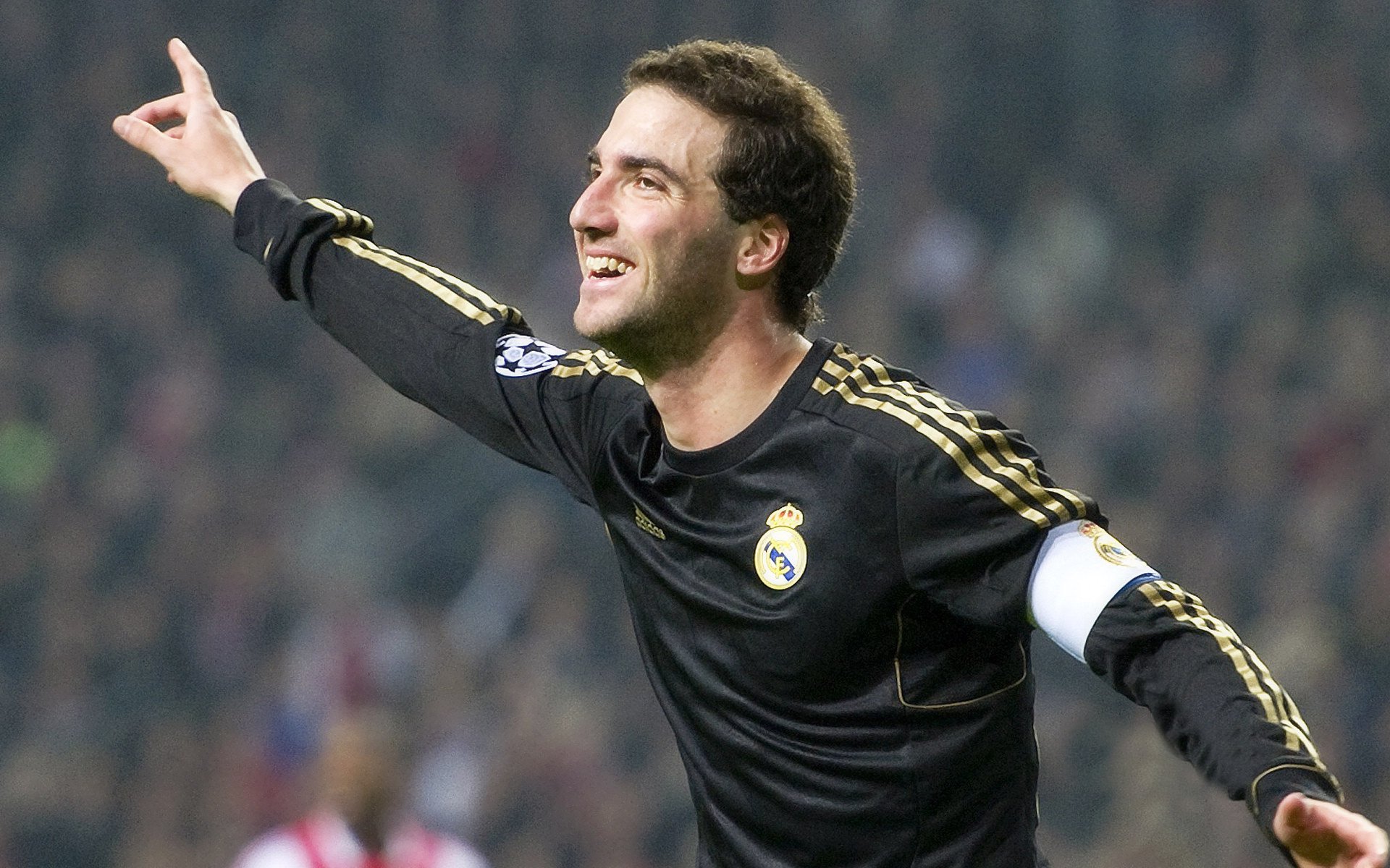 九游平台-德甲极速反击：瞬间突破，带来震撼场面，德甲速度排名